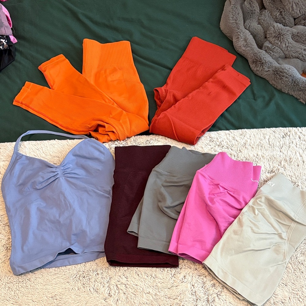 Activewear Bundle - image 1